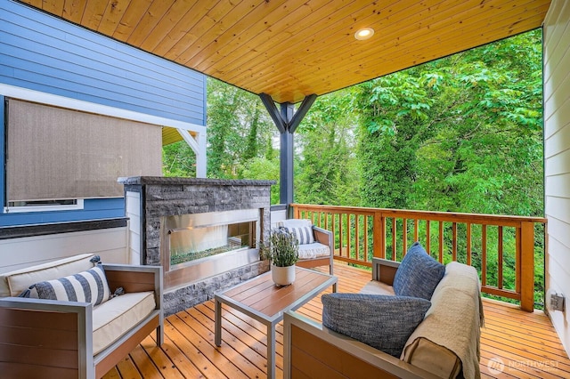 9738 Lindsay Pl S, Seattle, WA 98118 - photo 25