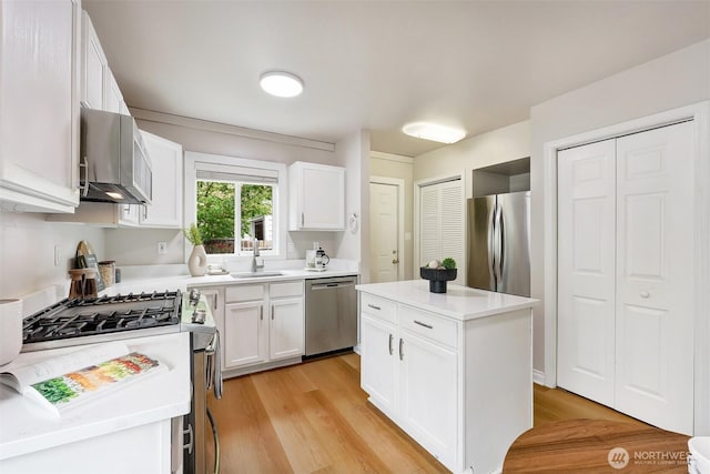 9256 Densmore Ave N, Seattle, WA 98103 - photo 12