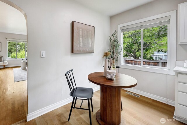 9256 Densmore Ave N, Seattle, WA 98103 - photo 16