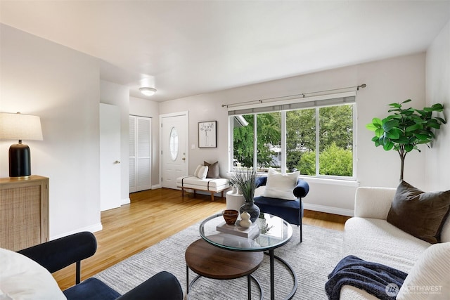 9256 Densmore Ave N, Seattle, WA 98103 - photo 8