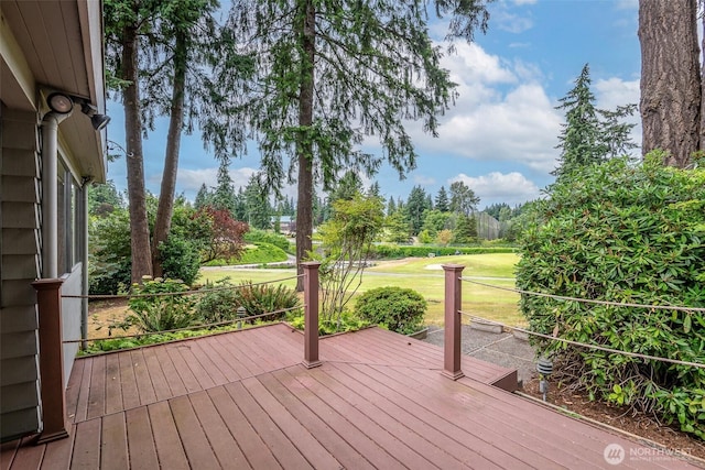 3524 SW 325th St, Federal Way, WA 98023 - wooden deck with a lawn