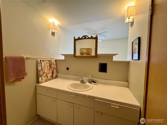 716 N 42nd St, Seattle, WA 98103 - bathroom with vanity