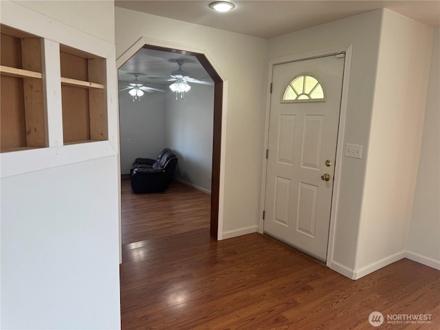 2201 Elgin Rd NE, Moses Lake, WA 98837 - foyer with wood finished floors and a ceiling fan