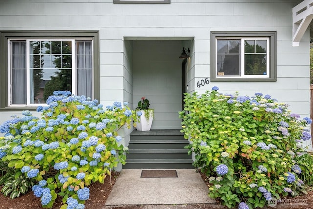 406 N Cushman Ave, Tacoma, WA 98403 - view of exterior entry