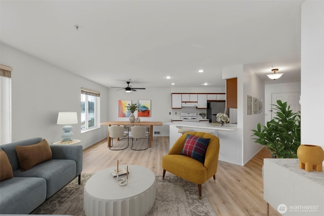2255 Highview Ln W Unit D101, Bremerton, WA 98312 - living room featuring light wood-style flooring, recessed lighting, and ceiling fan