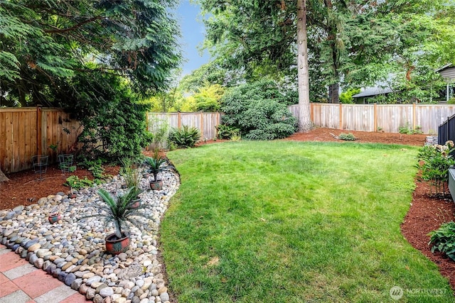 9101 SE 57th St, Mercer Island, WA 98040 - view of fenced backyard