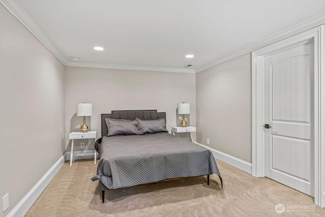 2608 Cascade Way, Longview, WA 98632 - bedroom with crown molding, recessed lighting, and light carpet