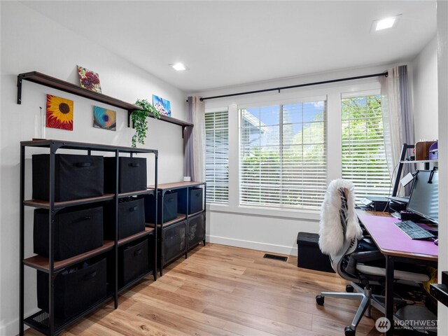 8221 122nd Ave NE, Kirkland, WA 98033 - office area with light wood finished floors and recessed lighting