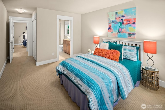 2507 101st Ln NE, Bellevue, WA 98004 - bedroom with light colored carpet and connected bathroom