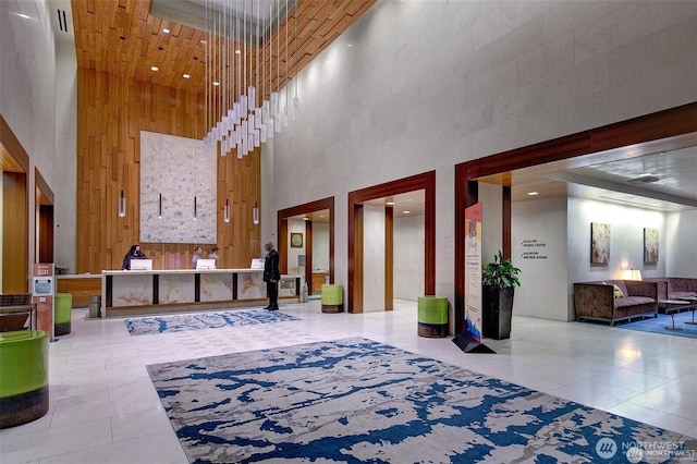 737 Olive Way Unit 3606, Seattle, WA 98101 - building lobby with a towering ceiling