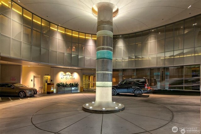 737 Olive Way Unit 3606, Seattle, WA 98101 - common area with a towering ceiling