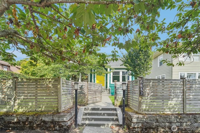 2726 34th Ave S, Seattle, WA 98144 - view of obstructed view of property