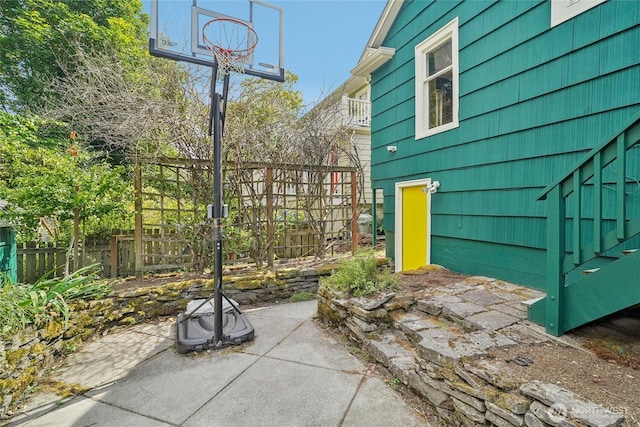 2726 34th Ave S, Seattle, WA 98144 - view of patio / terrace