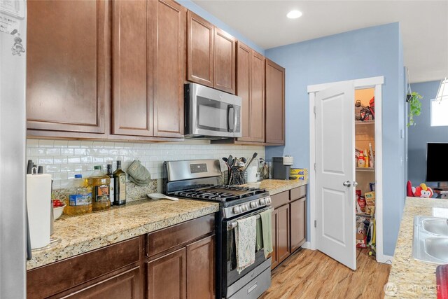 10330 White Deer Pl, Silverdale, WA 98388 - photo 4