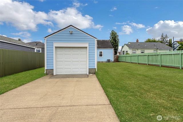 4015 N 13th St, Tacoma, WA 98406 - detached garage with concrete driveway