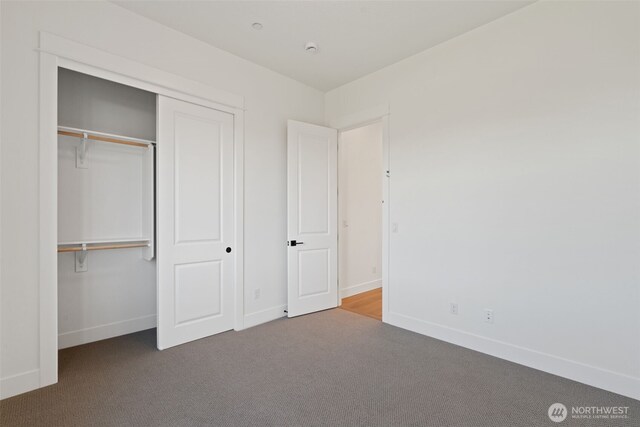 382 W Fir Loop, Washougal, WA 98671 - unfurnished bedroom featuring carpet and a closet