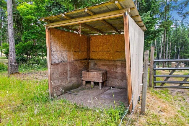 4960 SW Daisy St, Port Orchard, WA 98367 - view of outbuilding