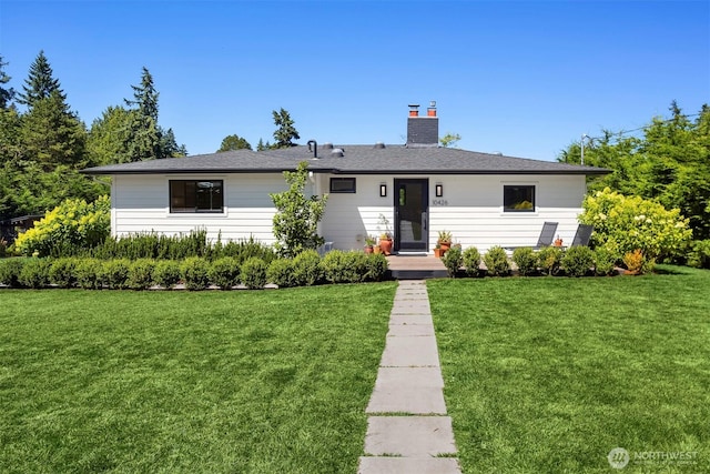 10426 SW 112th St, Vashon, WA 98070 - ranch-style home featuring a front lawn and a chimney