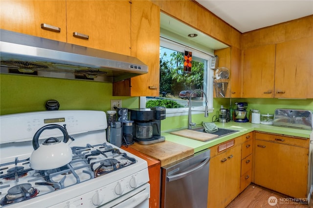 1038 W Glenwood St, Port Angeles, WA 98363 - photo 13