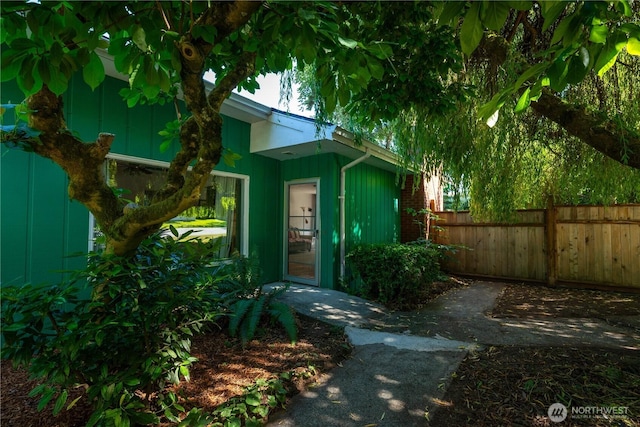 1038 W Glenwood St, Port Angeles, WA 98363 - photo 3