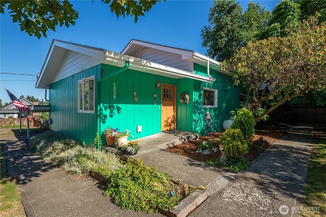 1038 W Glenwood St, Port Angeles, WA 98363 - photo 1