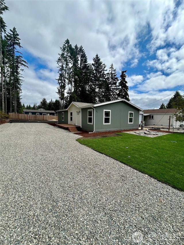 40 E Skywater Pl, Shelton, WA 98584 - view of front facade
