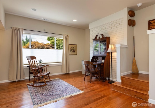 7923 220th St SW, Edmonds, WA 98026 - living area featuring wood finished floors and recessed lighting