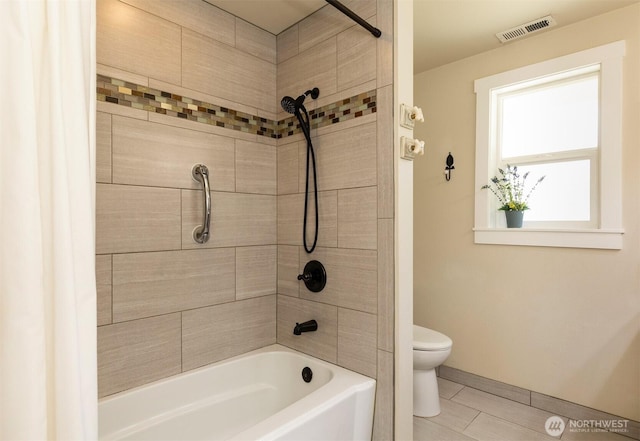 7923 220th St SW, Edmonds, WA 98026 - bathroom with toilet and shower / bath combo with shower curtain