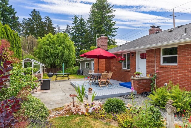 7923 220th St SW, Edmonds, WA 98026 - view of patio / terrace with outdoor dining space