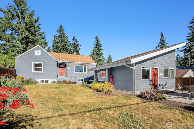 13316 30th Ave NE, Seattle, WA 98125 - view of front of home featuring a patio