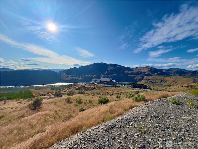 220 Ridge Rd, Orondo, WA 98843