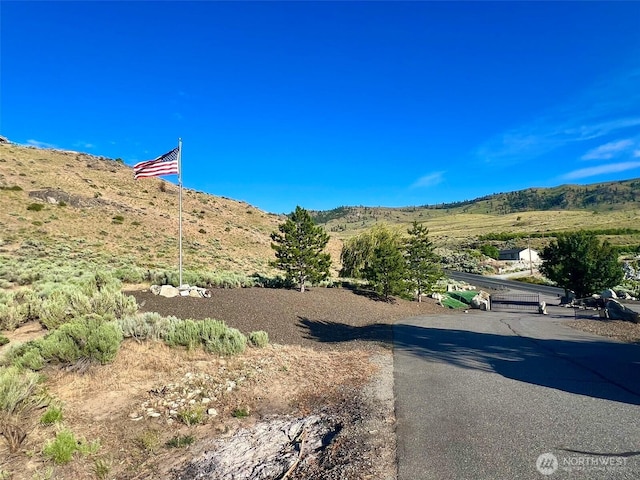 220 Ridge Rd, Orondo, WA 98843