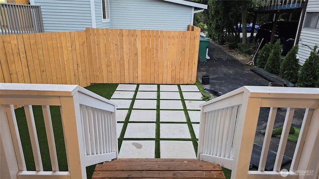 744 N 88th St, Seattle, WA 98103 - view of yard