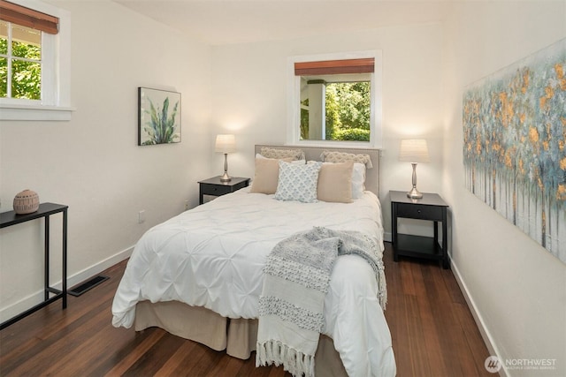 4521 47th Ave SW, Seattle, WA 98116 - bedroom featuring wood finished floors and baseboards