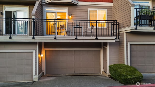 2840 139th Ave SE Unit 16, Bellevue, WA 98005 - back of house with a balcony and an attached garage