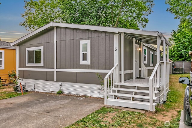 22111 108th Ave SE Unit 5, Kent, WA 98031 - manufactured / mobile home with a patio area
