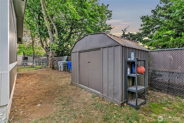 22111 108th Ave SE Unit 5, Kent, WA 98031 - view of shed featuring a fenced backyard
