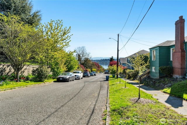 2000 31st Ave S, Seattle, WA 98144 - view of asphalt road featuring curbs, sidewalks, and street lighting