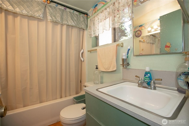 1109 S 61st St, Tacoma, WA 98408 - full bathroom with shower / tub combo and vanity