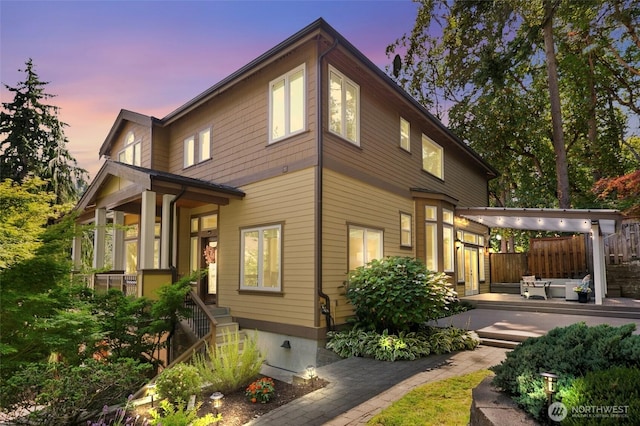 14248 SE Allen Rd, Bellevue, WA 98006 - view of side of home