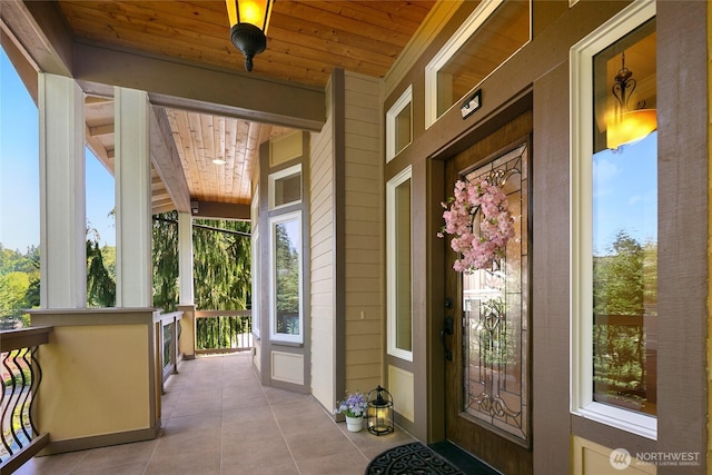 14248 SE Allen Rd, Bellevue, WA 98006 - entrance to property with a porch