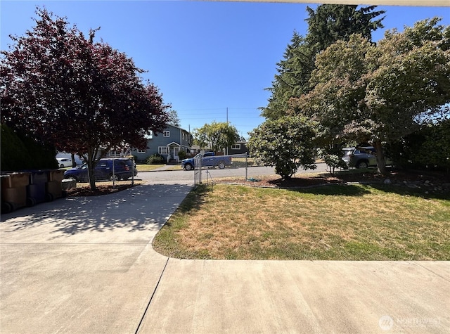 1221 E 63rd St, Tacoma, WA 98404 - view of grassy yard