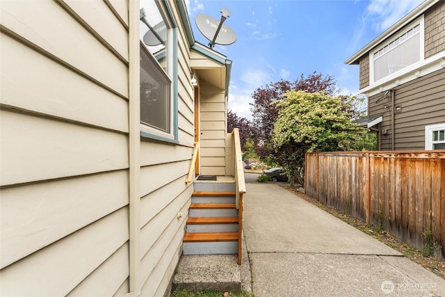 1327 N 79th St, Seattle, WA 98103 - view of patio / terrace