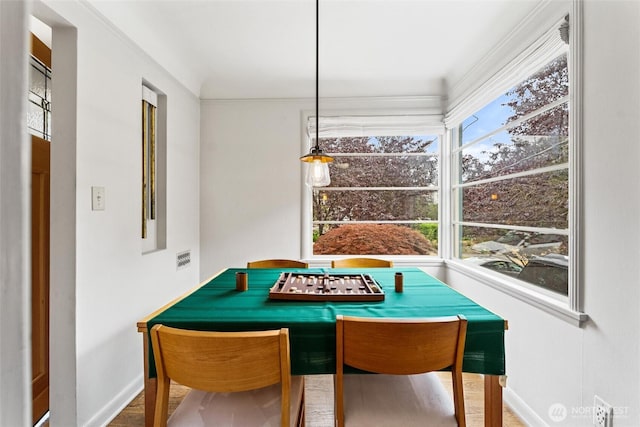 1327 N 79th St, Seattle, WA 98103 - view of sunroom / solarium