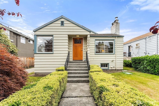 1327 N 79th St, Seattle, WA 98103 - view of front of house with a chimney