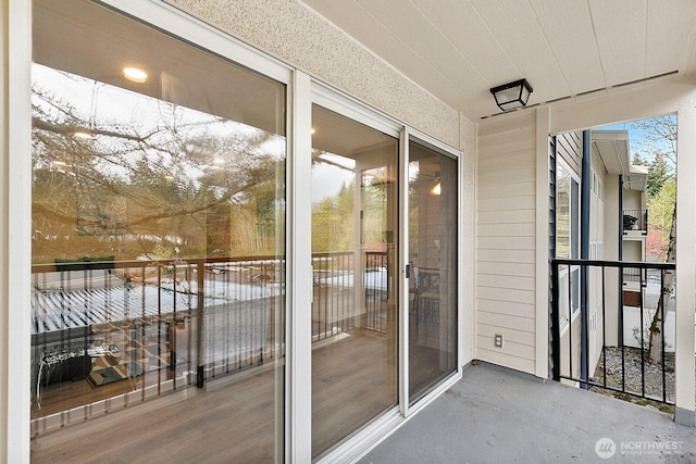 12700 NE 8th St Unit E-205, Bellevue, WA 98005 - view of balcony