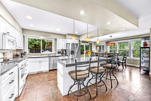 2204 Windsor Dr, Mount Vernon, WA 98273 - photo 8