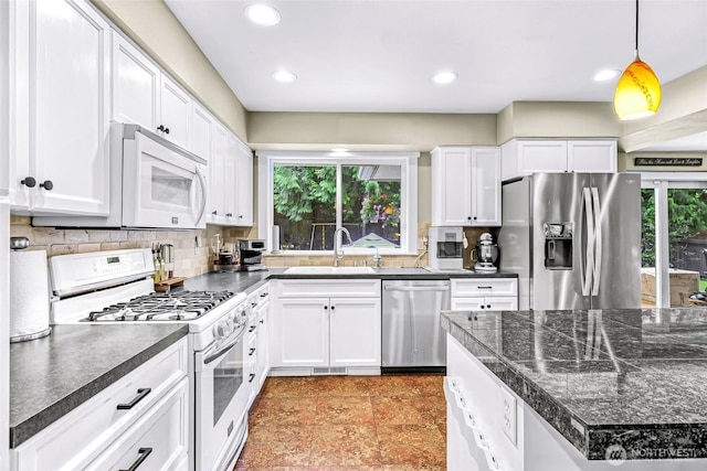 2204 Windsor Dr, Mount Vernon, WA 98273 - photo 9
