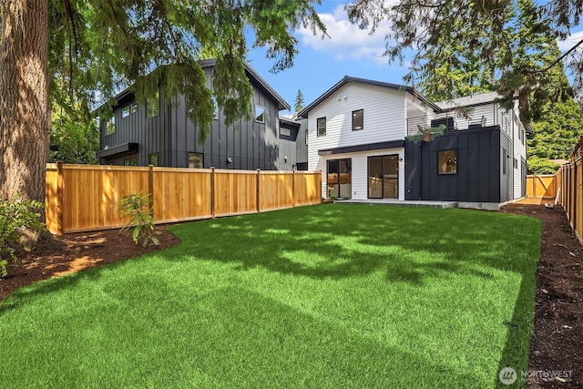 11121 105th Ave NE, Kirkland, WA 98033 - view of fenced backyard