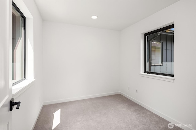 11121 105th Ave NE, Kirkland, WA 98033 - carpeted empty room featuring baseboards and recessed lighting
